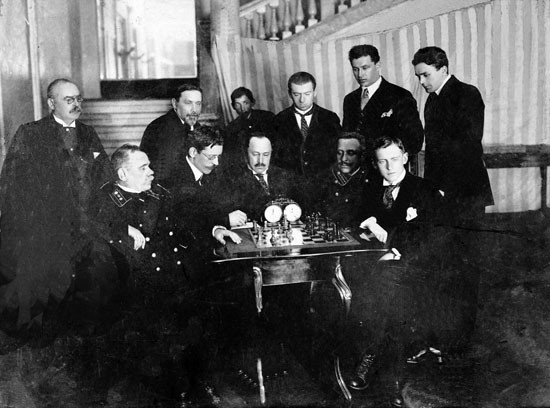 Alekhine vs Evenson 1918 #chessproblems #chessplayer #chess