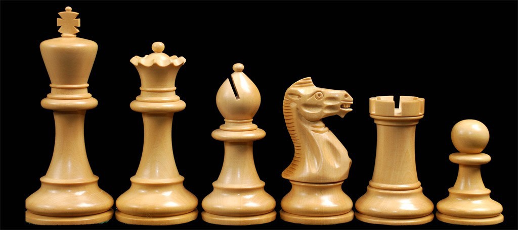 SPECIAL DISCOUNT PRICE Tournament Staunton Standard size wooden chess pieces 
