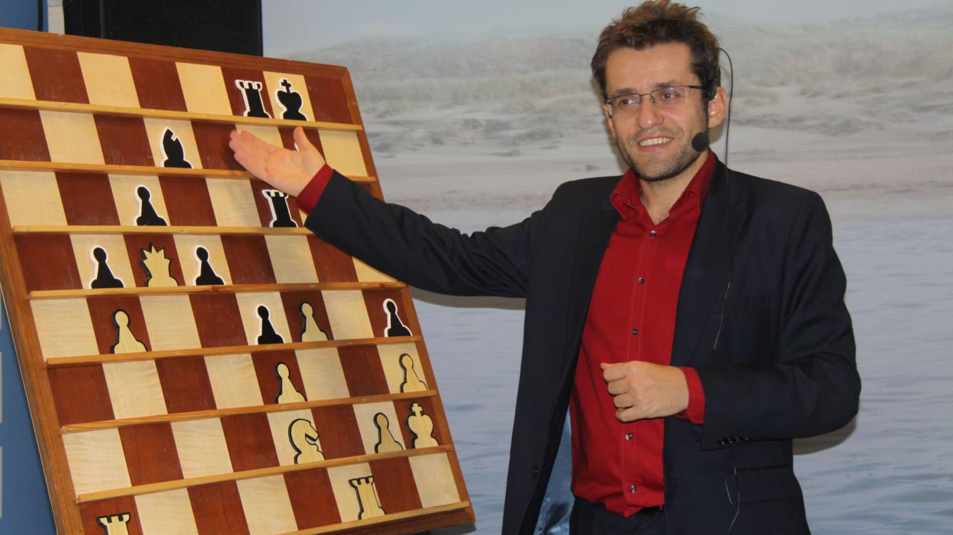 Aronian Headlines 2014 Metropolitan & ACA Summer Chess Camp!