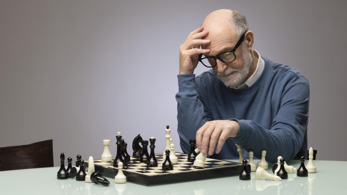 ¿Cómo pueden mejorar los ajedrecistas más mayores?