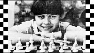 Liz Loves Chess
