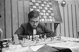 Bent Larsen, A Giant-Killer! (Some Victories Against Great Players)