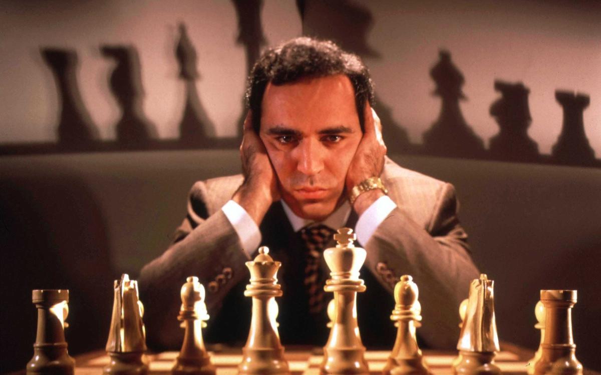 Cómo jugar contra la Apertura Inglesa. Aprendiendo de Kasparov.