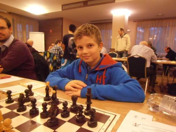 Road to the Grandmaster title - Game 32 - Victory in 169 moves