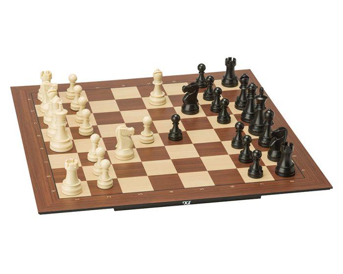 Internet Chess On A Real Chessboard
