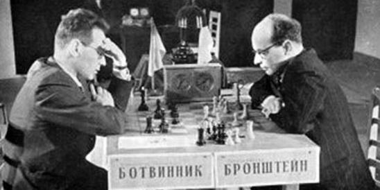Botvinnik-Bronstein, 1951 World Championship Match- 4 Bronstein Victories with Black
