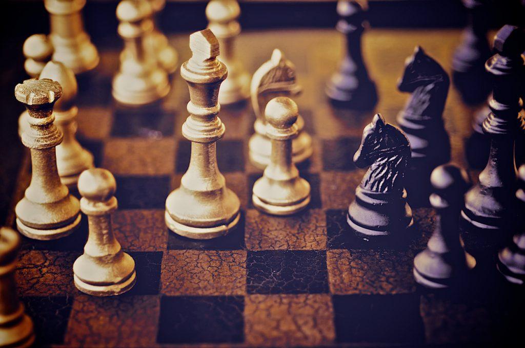 24 основних шахових прийоми, які дозволять вам краще  розуміти шахи