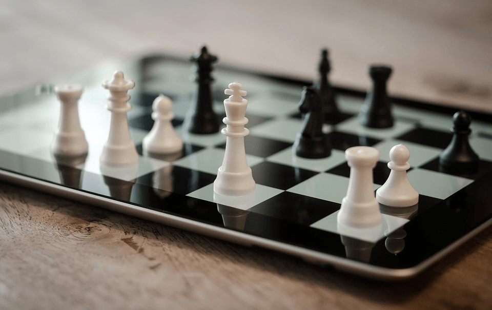 Projeto de aprendizado e prática de xadrez realiza competição