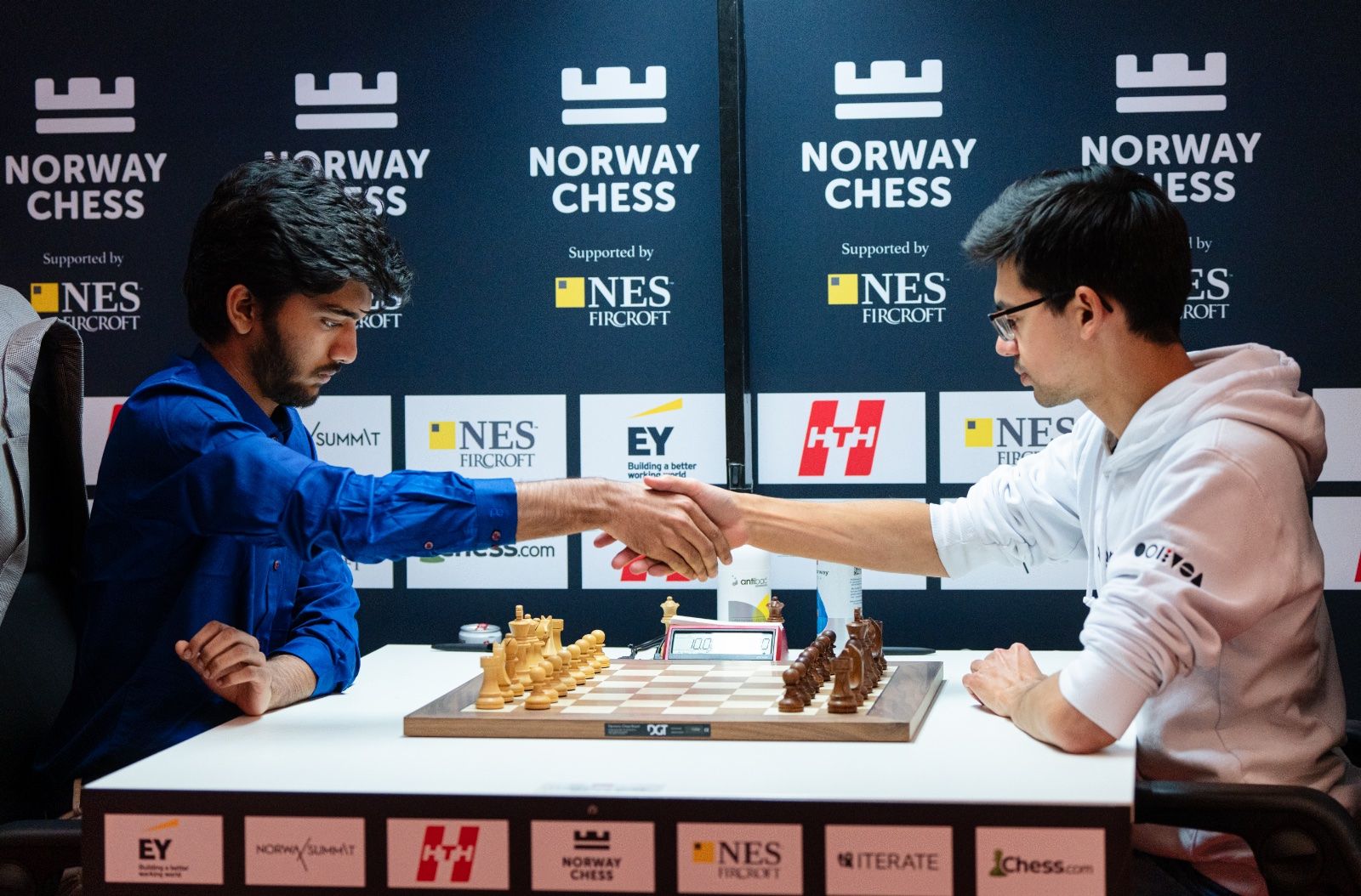 World Number-2 Caruana Leads By 5; Gukesh Sacrifices Queen Vs. Carlsen 