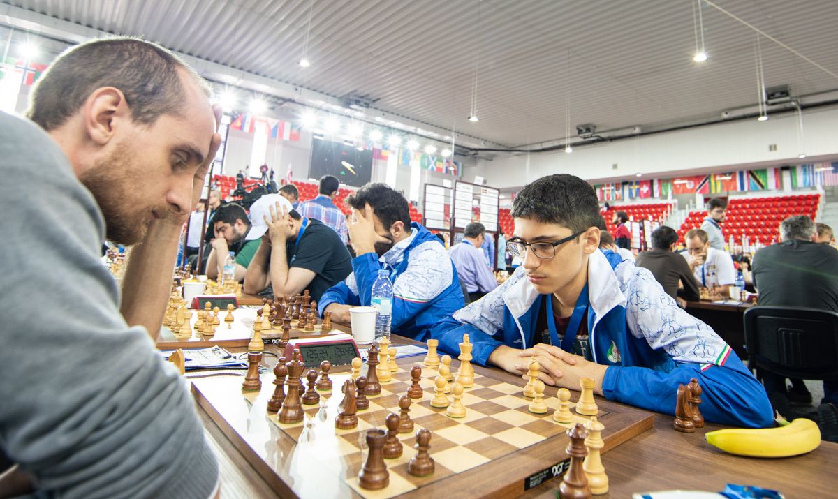 Alireza Firouzja vs Vladislav Artemiev, BLITZ CHESS 3+1