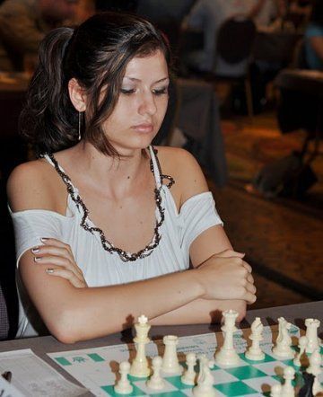 Alisa Melekhina Chess.com