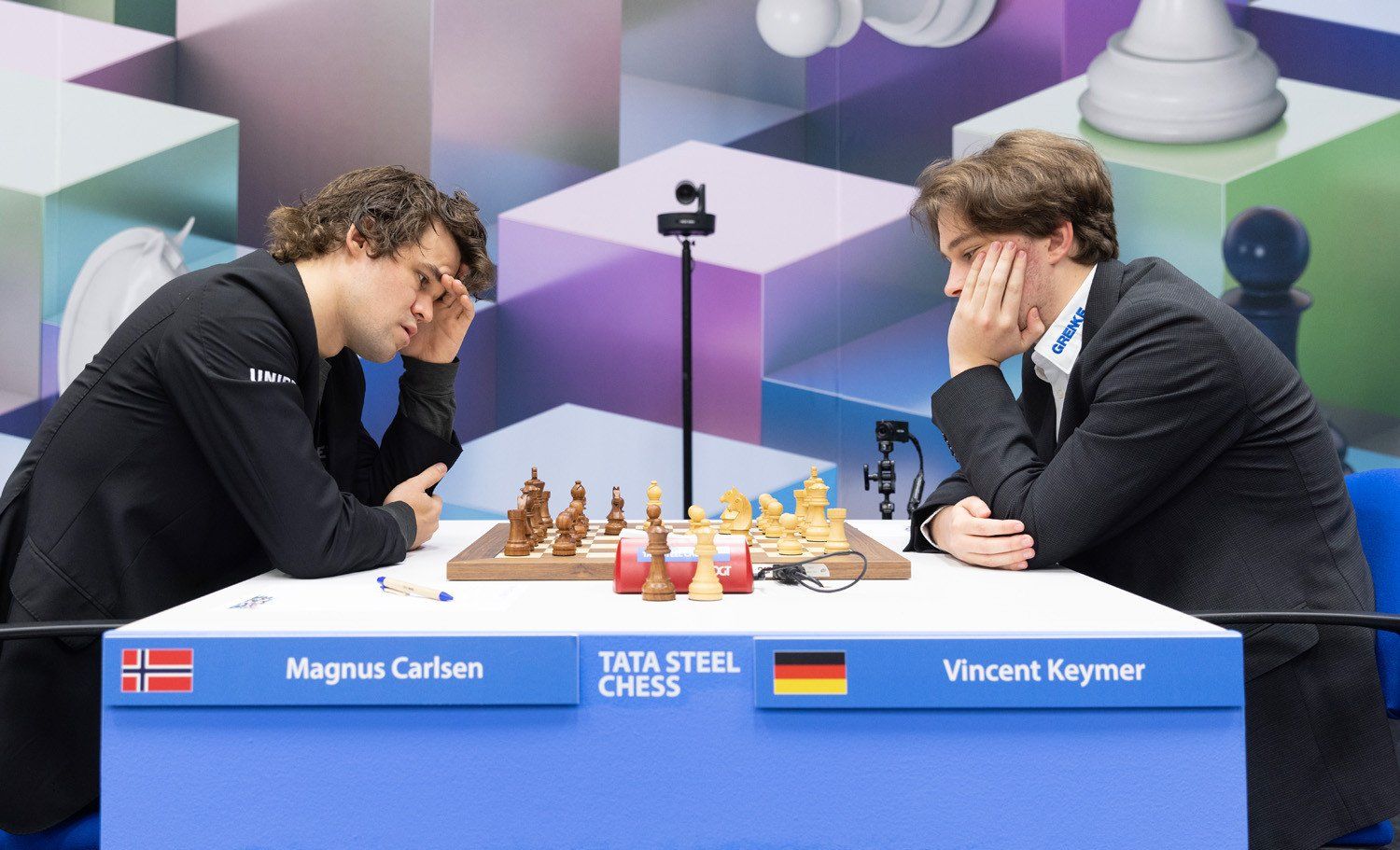 Tata Steel - R1: Ding e Abdusattorov vencem; Supi empata de Negras - Chess .com