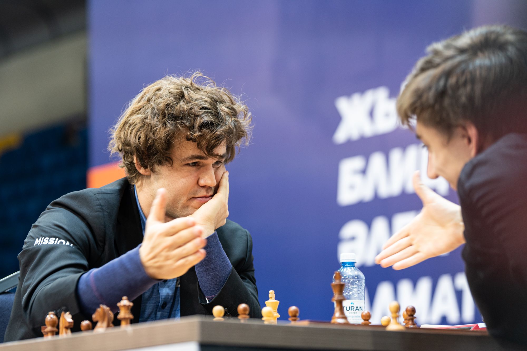 Carlsen Captures Sole Lead In Penultimate Day Of Rapid Chess 