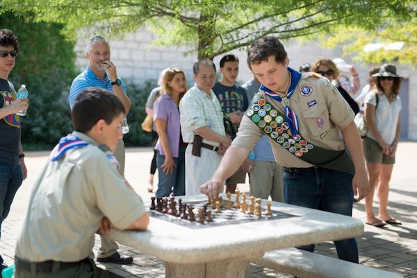 Checkmate! Eagle Scout's chess project a win with community - Aaron On  Scouting