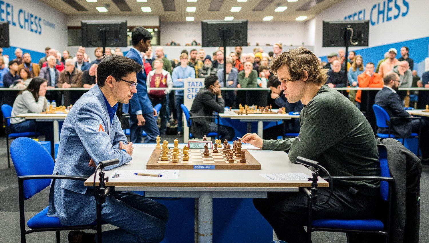 Tata Steel 9: Carlsen provoca Giri após vitória de ambos