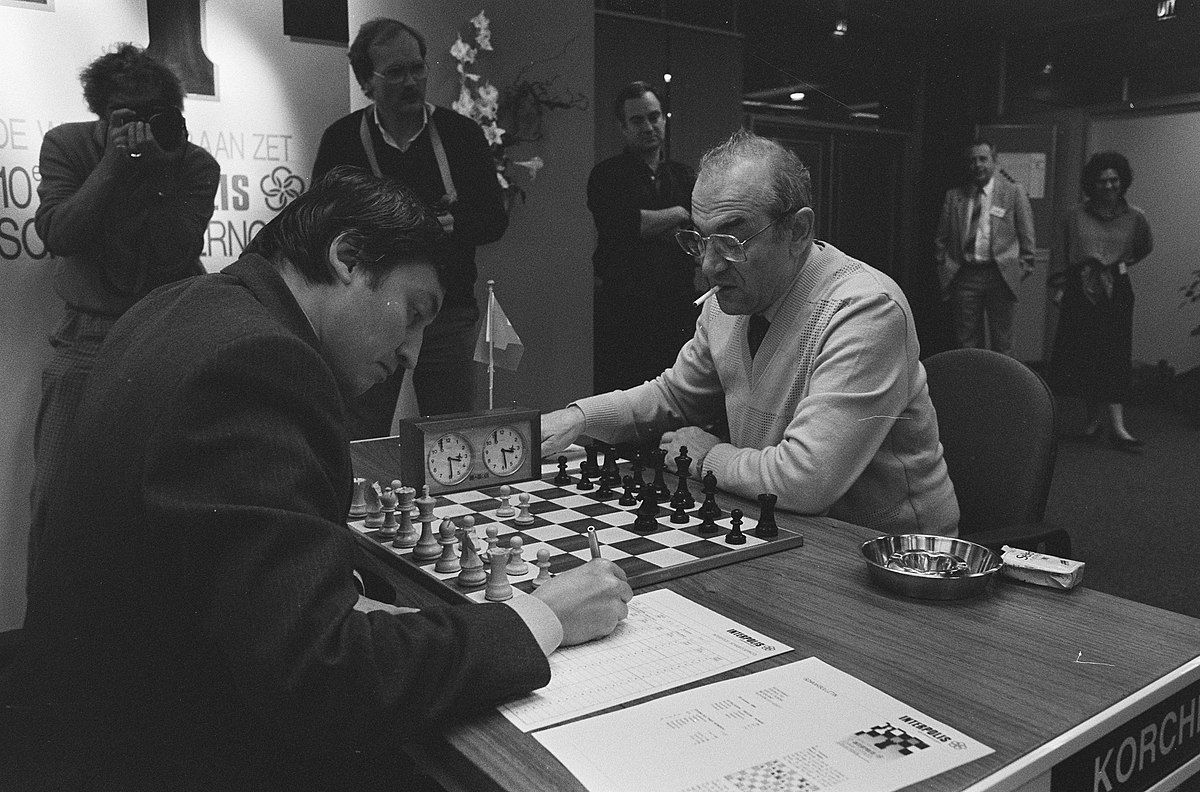 Anatoly Karpov Viktor Korchnoi