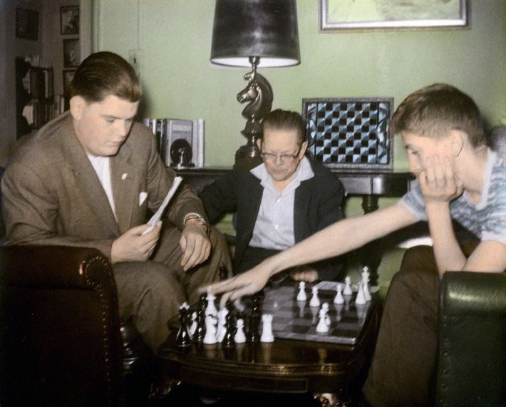 Bobby Fischer cometeu algum erro durante sua carreira como um jogador de  xadrez de classe mundial? Se sim, quais foram e quão significativos foram  em termos de mudança de resultados? - Quora