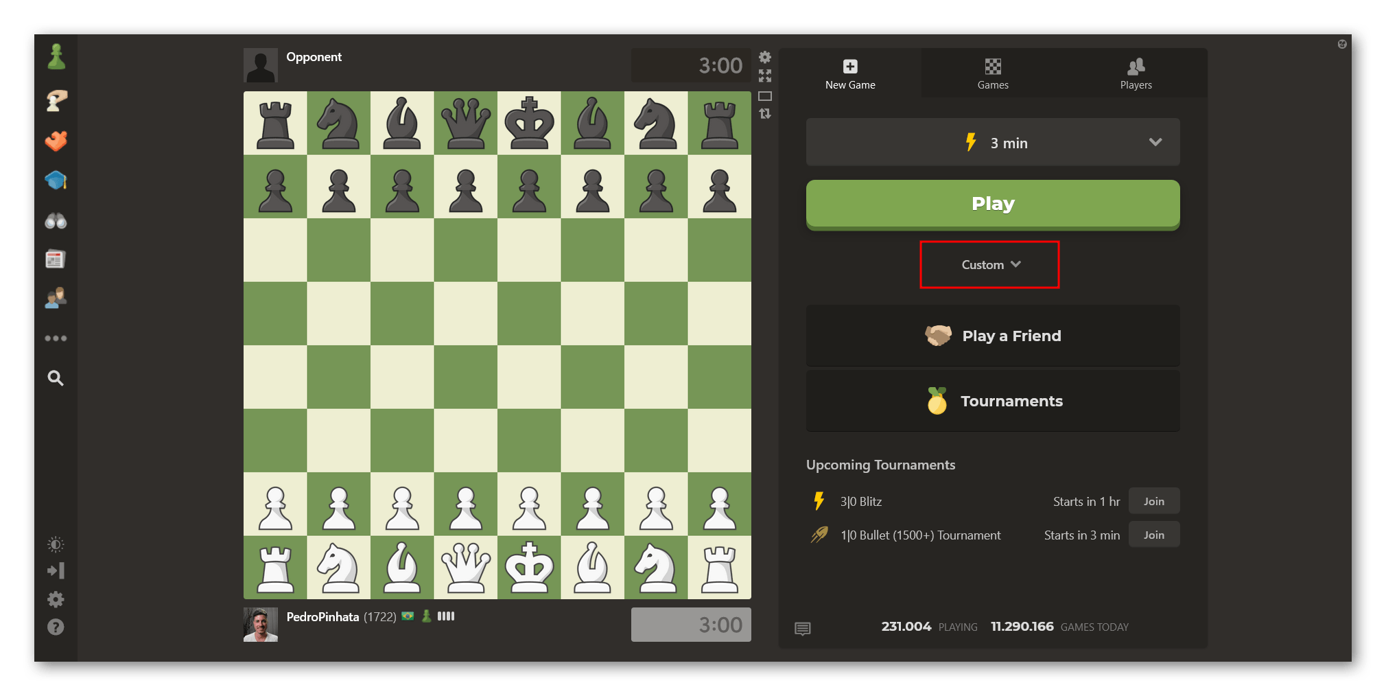 เล่นเกมที่กำหนดเองบนหน้าเล่นของ Chess.com