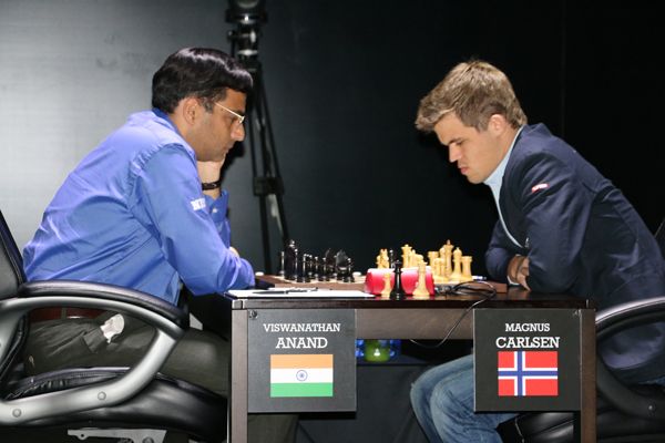 Magnus Carlsen dethrones Viswanathan Anand, becomes new World