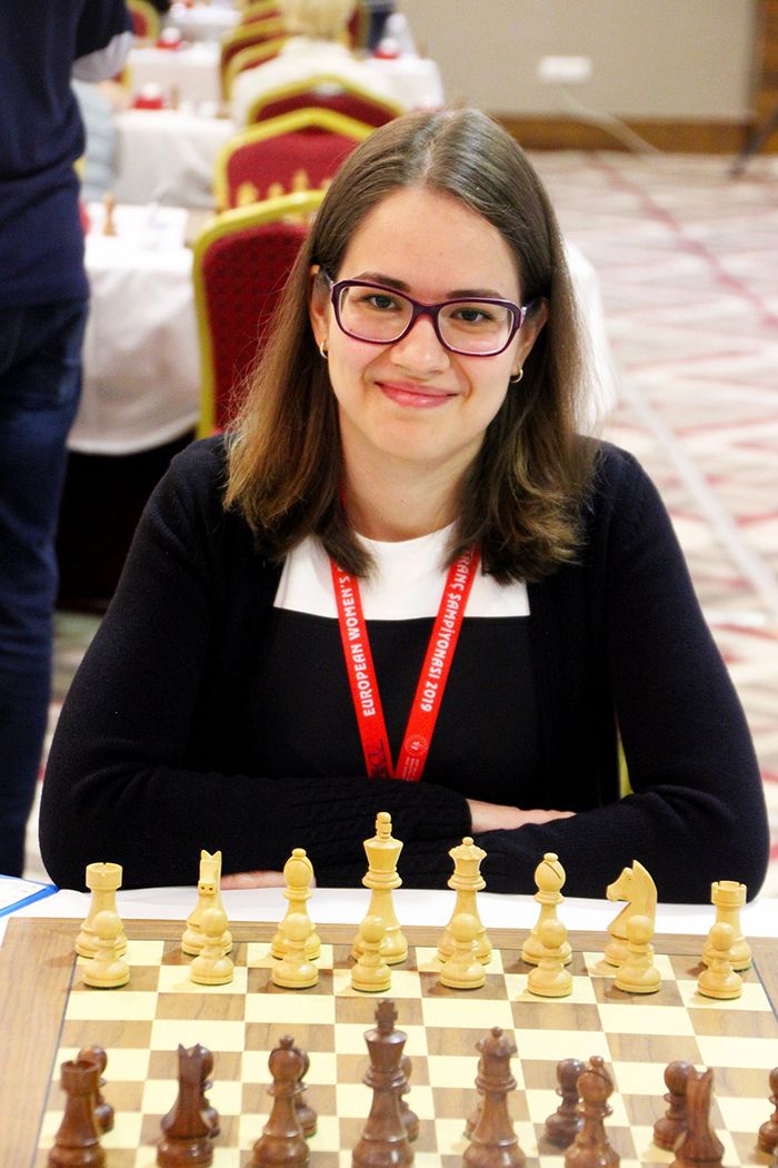 Kashlinskaya Wins European Women's Chess Championship
