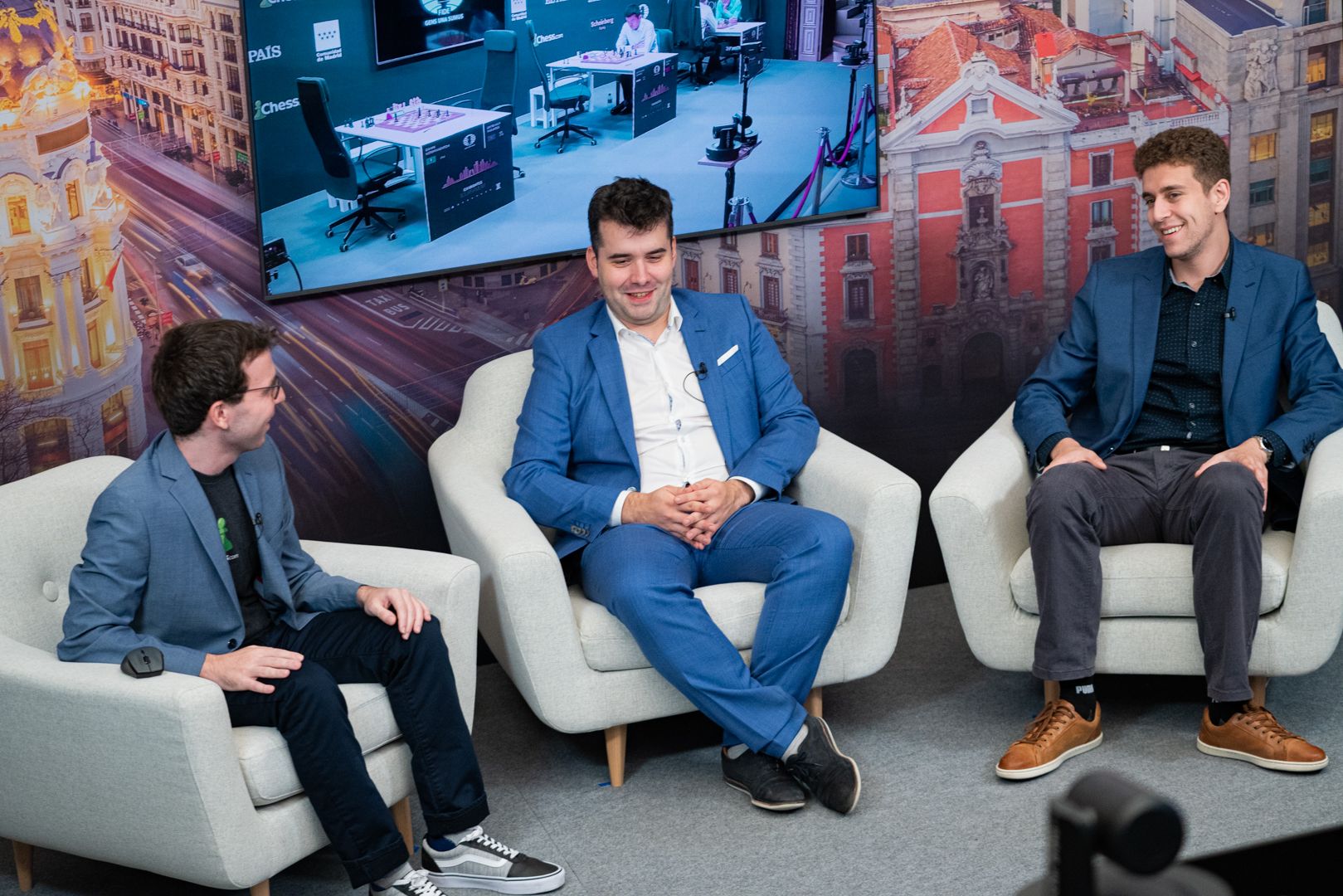 Nepomniachtchi wins again to stack up a near-unassailable lead at Candidates  2022 - Dot Esports