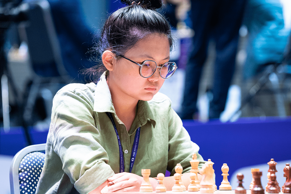Bibisara Assaubayeva chess