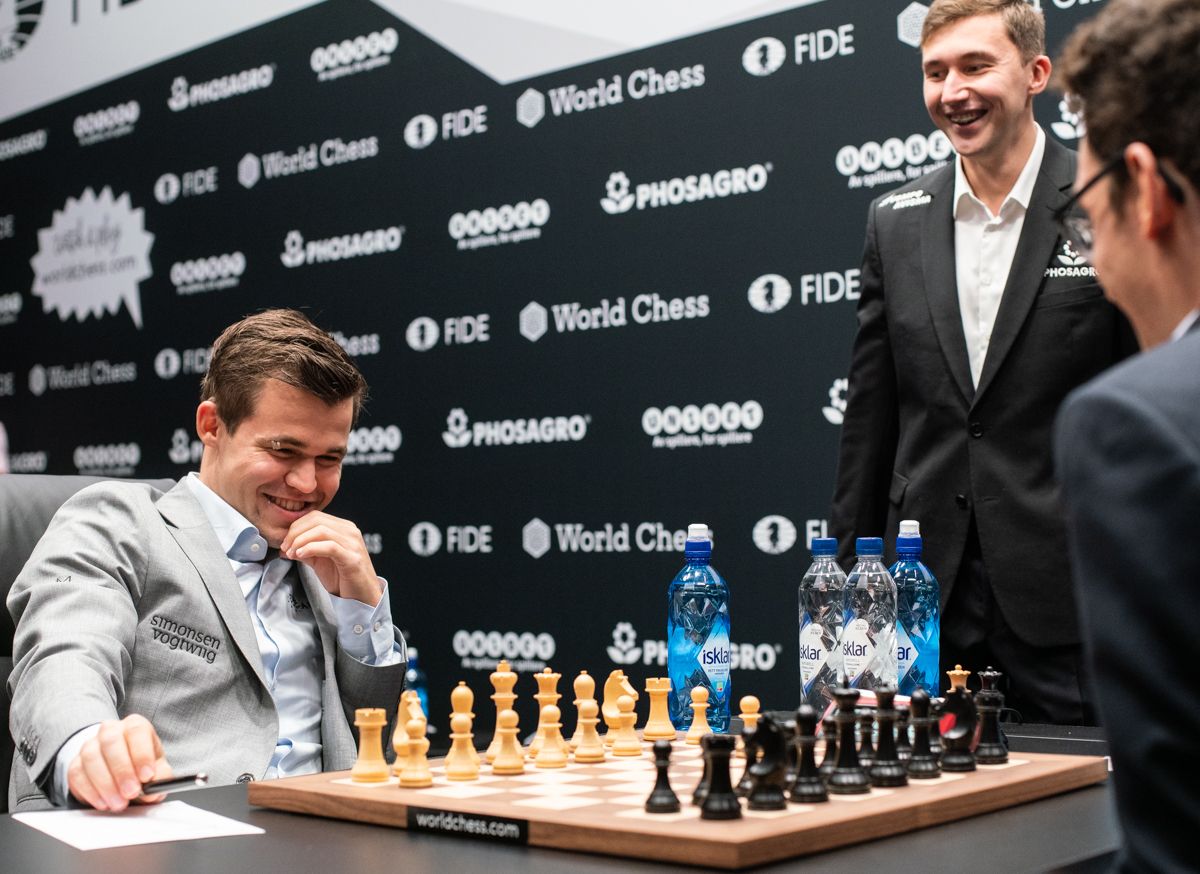 Magnus Carlsen and Fabiano Caruana play to quiet Game 11 draw – as it  happened, World Chess Championship 2018