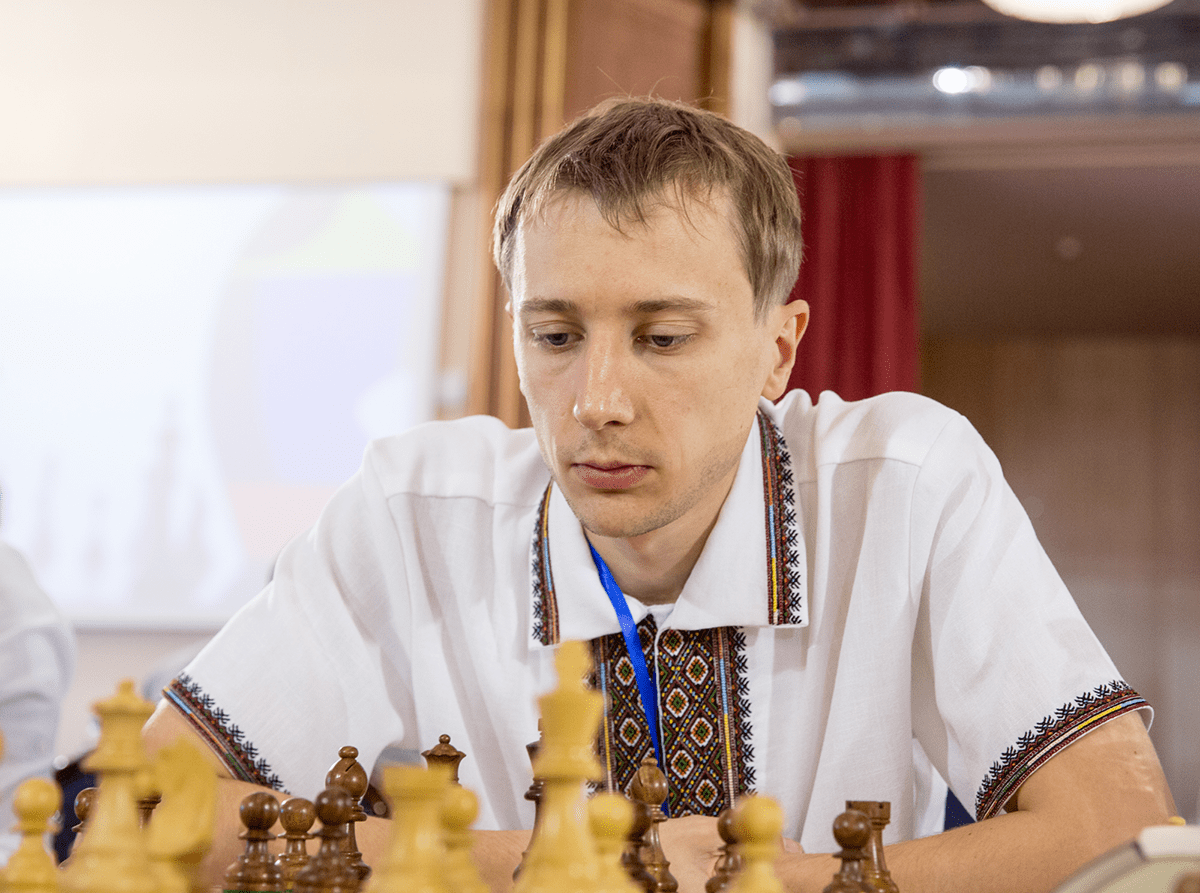 Jogadores de xadrez ucranianos em tempos de guerra 