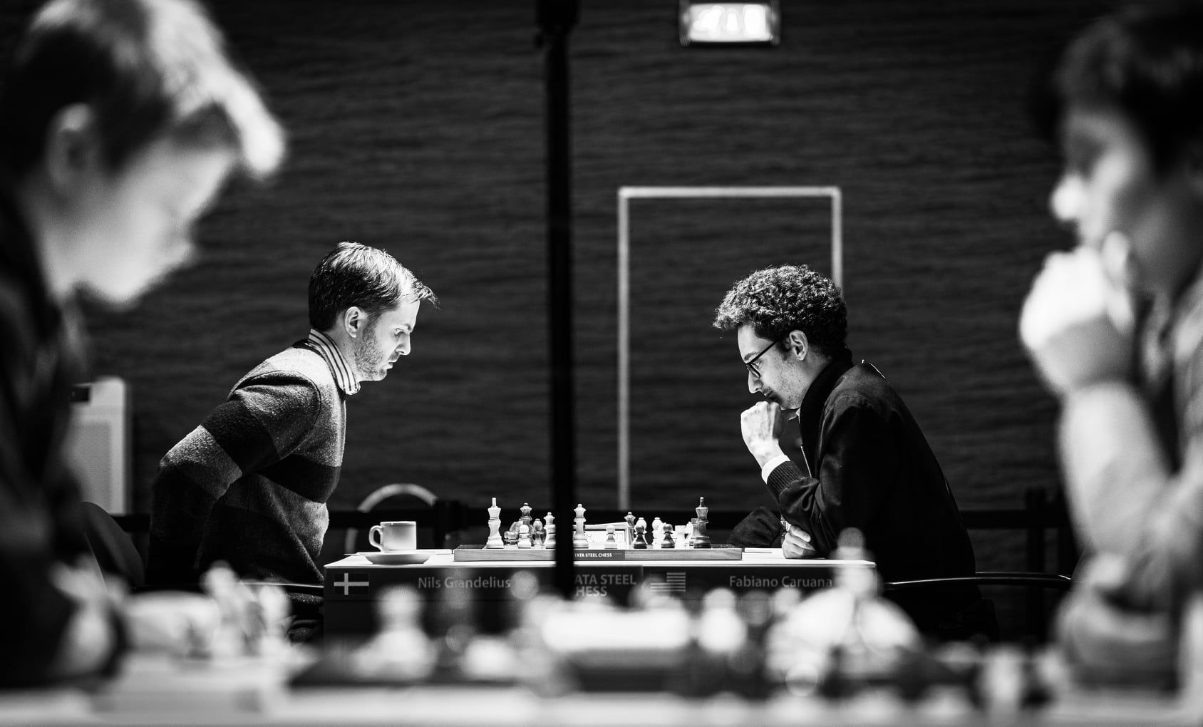Carlsen e Caruana lideram a lista de jogadores do Tata Steel 2022