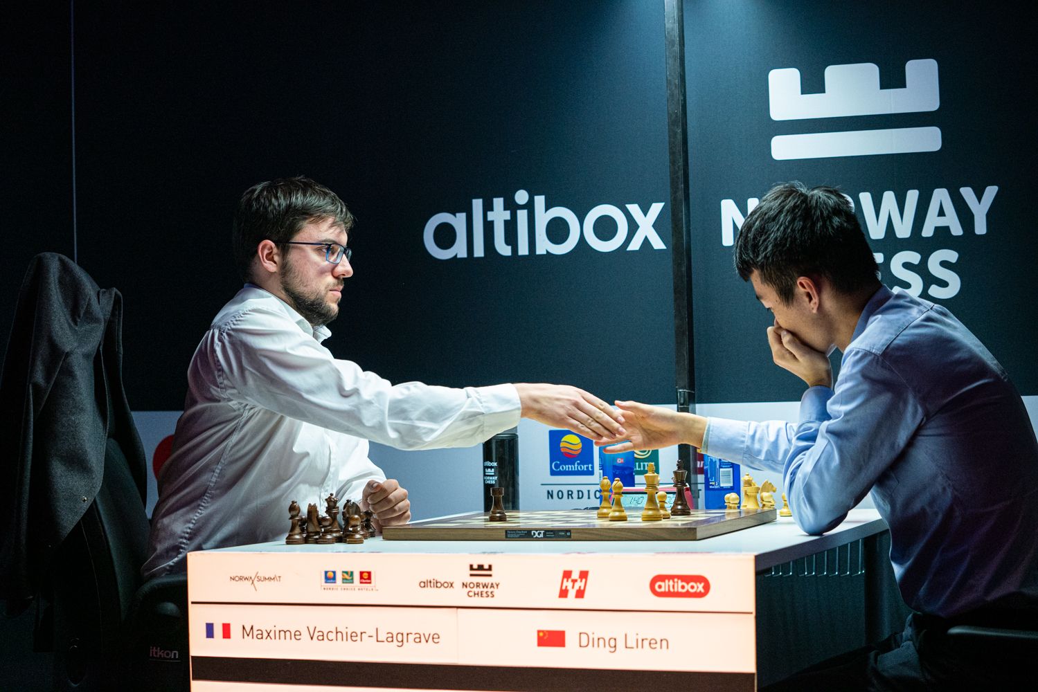 Magnus Carlsen wins Norway Chess with a round to spare