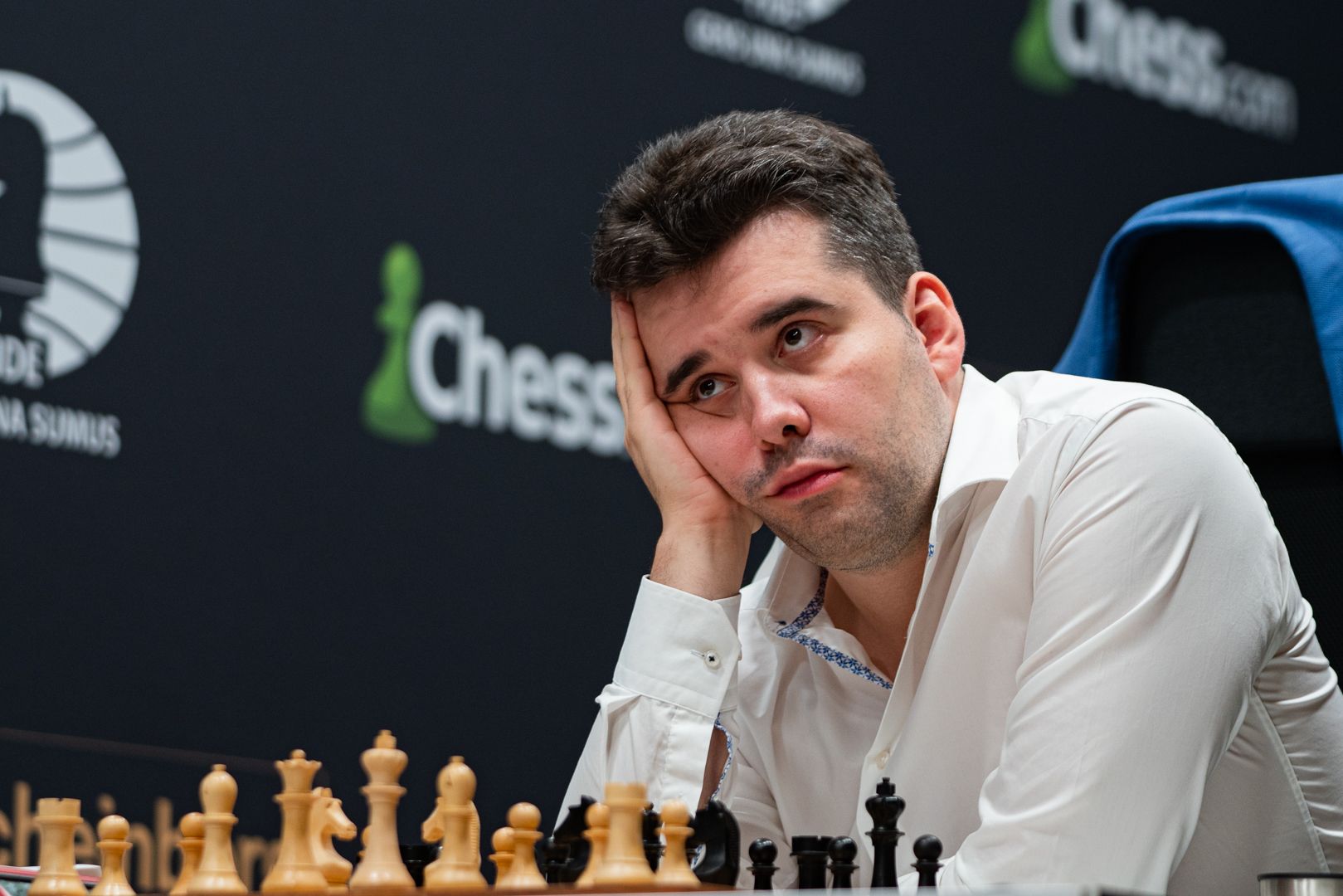 What happened to Alireza Firouzja in the 2022 chess candidates