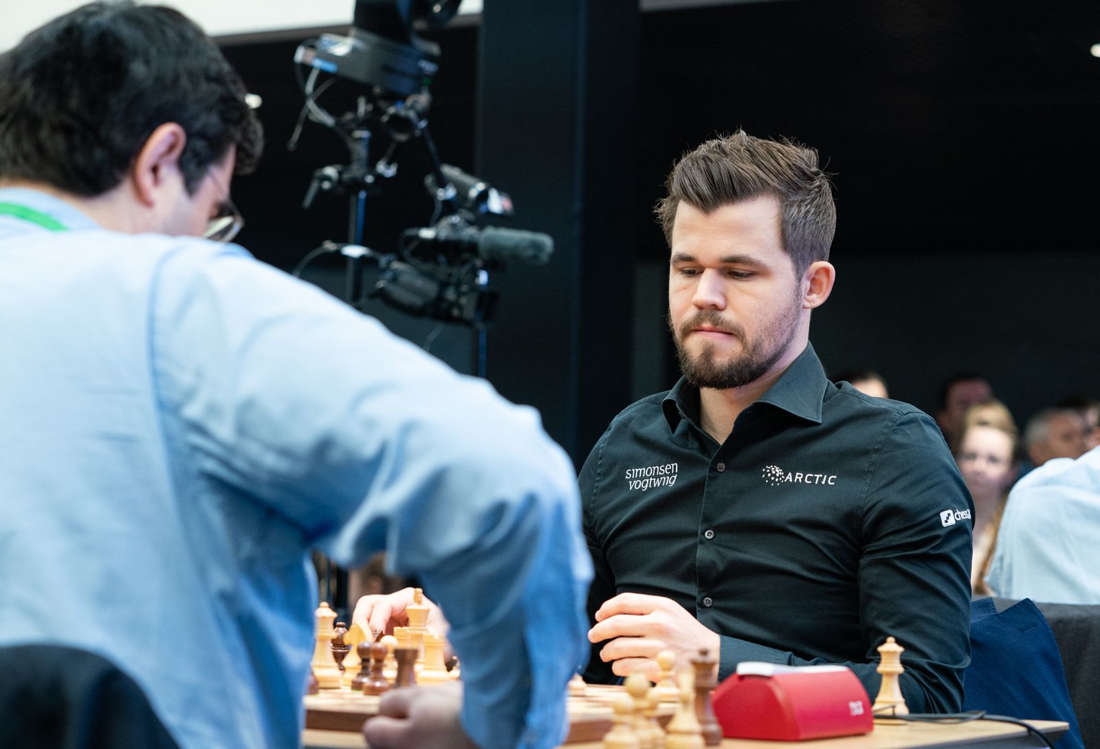 Chess Terminator' robot takes on former champ Kramnik in blitz match