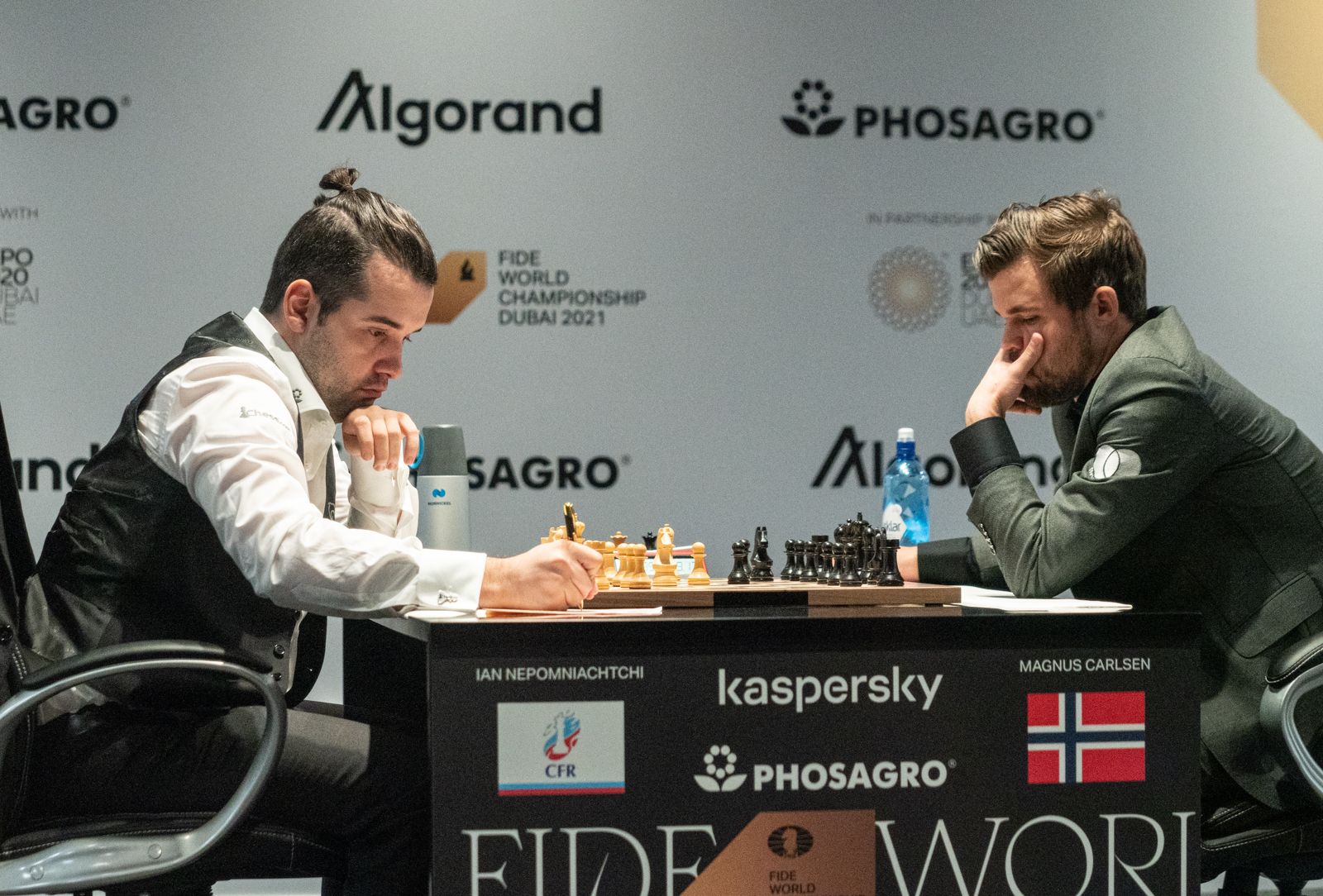 phpnC1uey - MUNDIAL DE XADREZ FIDE 2021 Acompanhe (GM) Magnus Carlsen x (GM) Ian Nepomniachtchi
