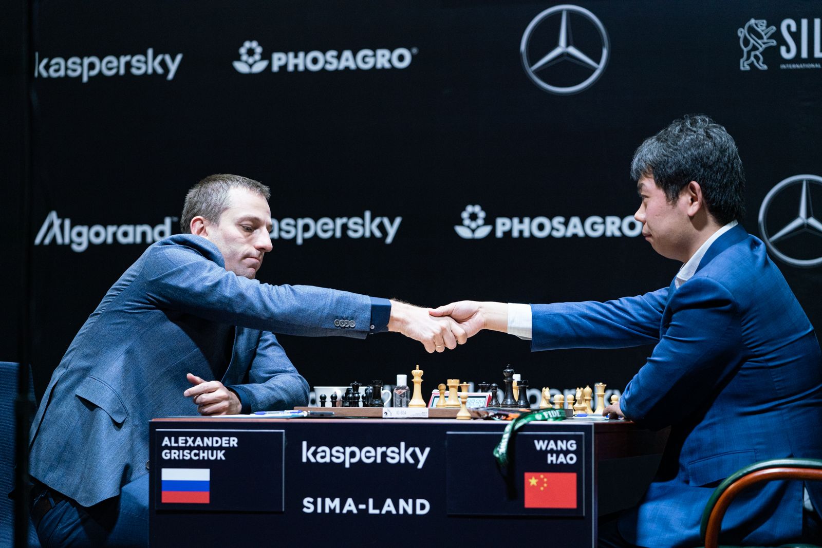 Fide Chess Candidates 2020: Ding Liren defeats Fabiano Caruana for