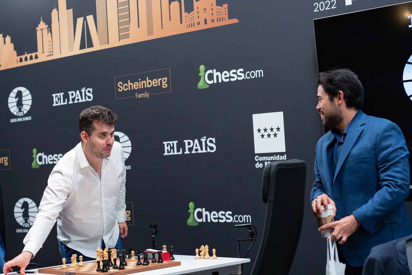 Nepomniachtchi leading Candidates 2022 after six - The Chess Drum