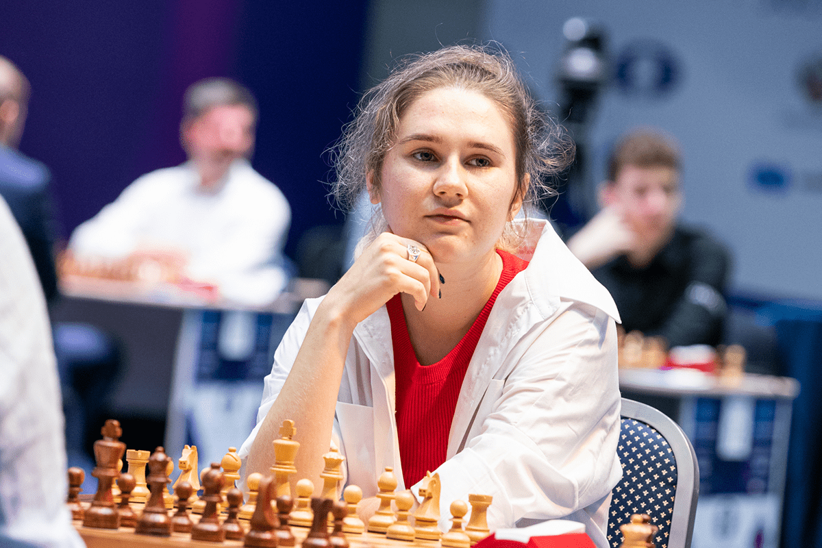 FIDE World Cup R4.1: Goryachkina, Harikrishna Among 10 Players In Danger  Zone 