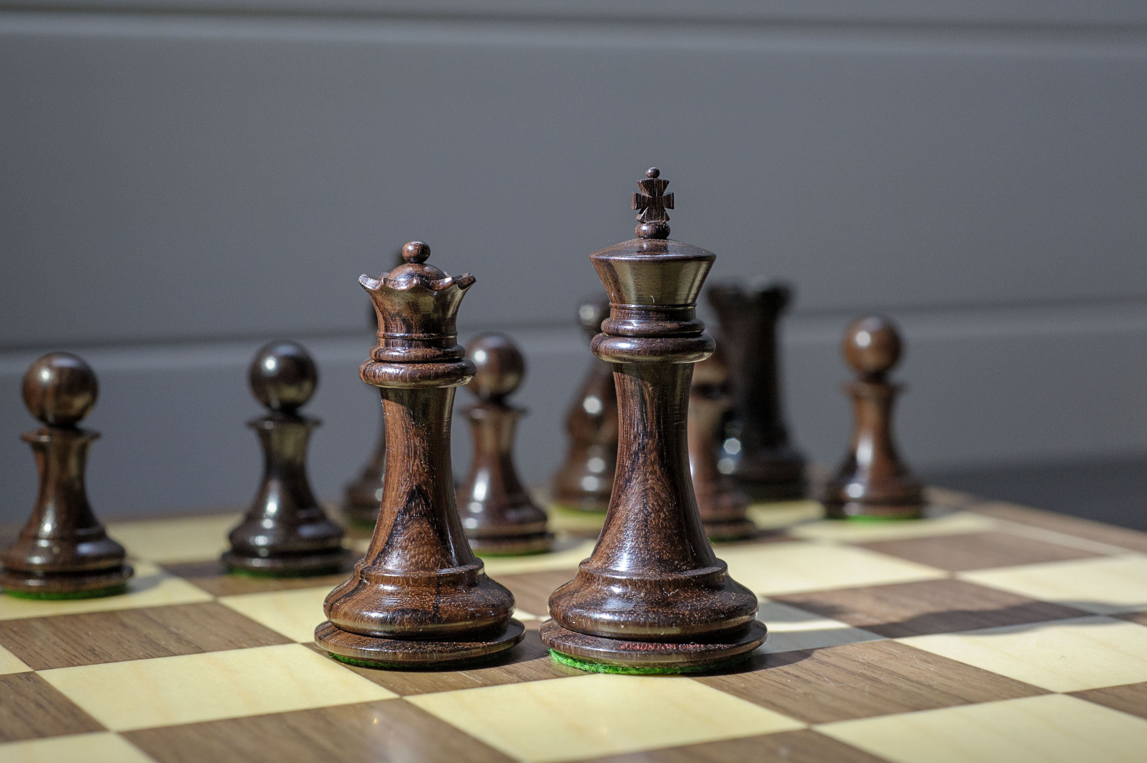 Making The Best Use of Pawns in Chess – Staunton Castle