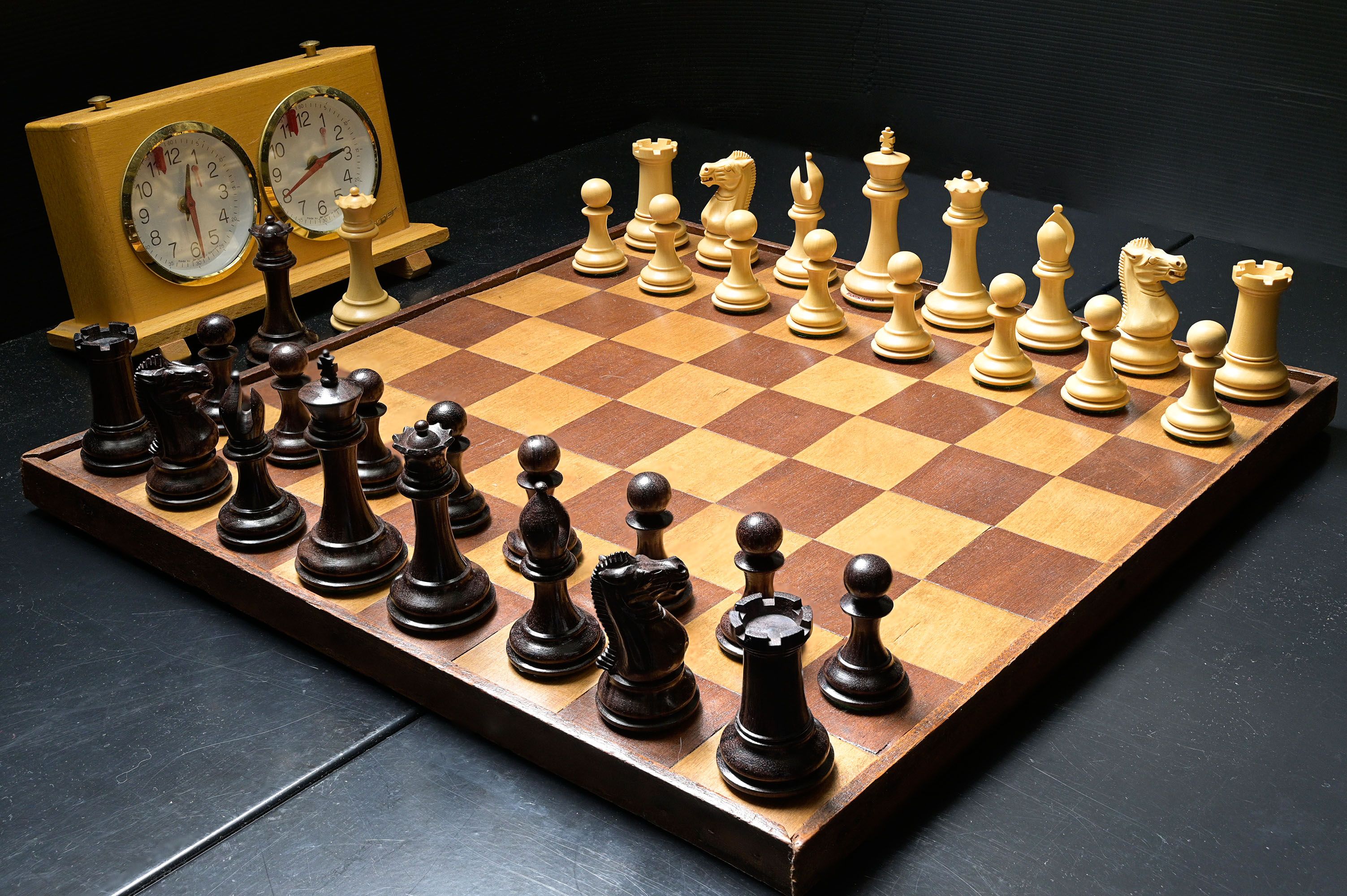 Today's Analysis Set  Chess, Chess game, Wooden chess