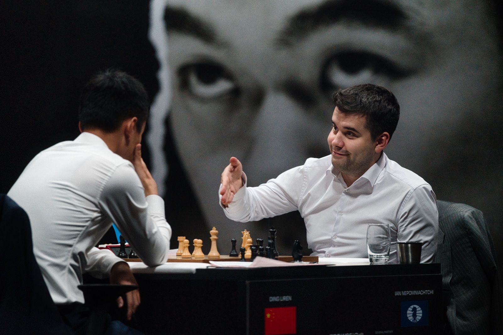 Chess game: Karpov x Csom, Rafael Leitão