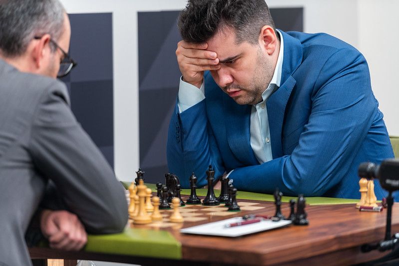 Magnus Carlsen vs Hans Niemann (2022) Where There's Moke, There's Fire