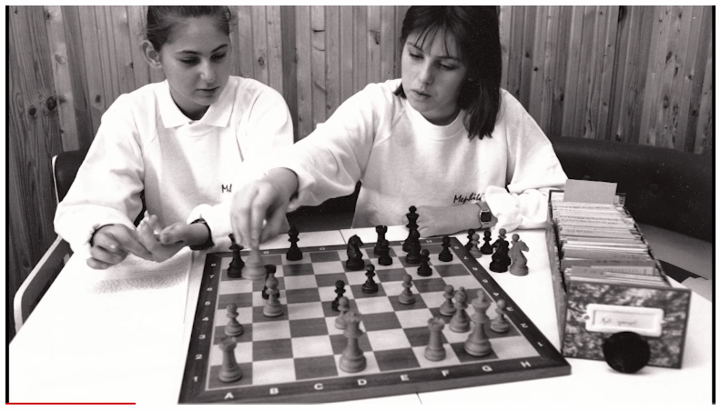 Judit Polgar and Garry Kasparov talk about The Queen's Gambit
