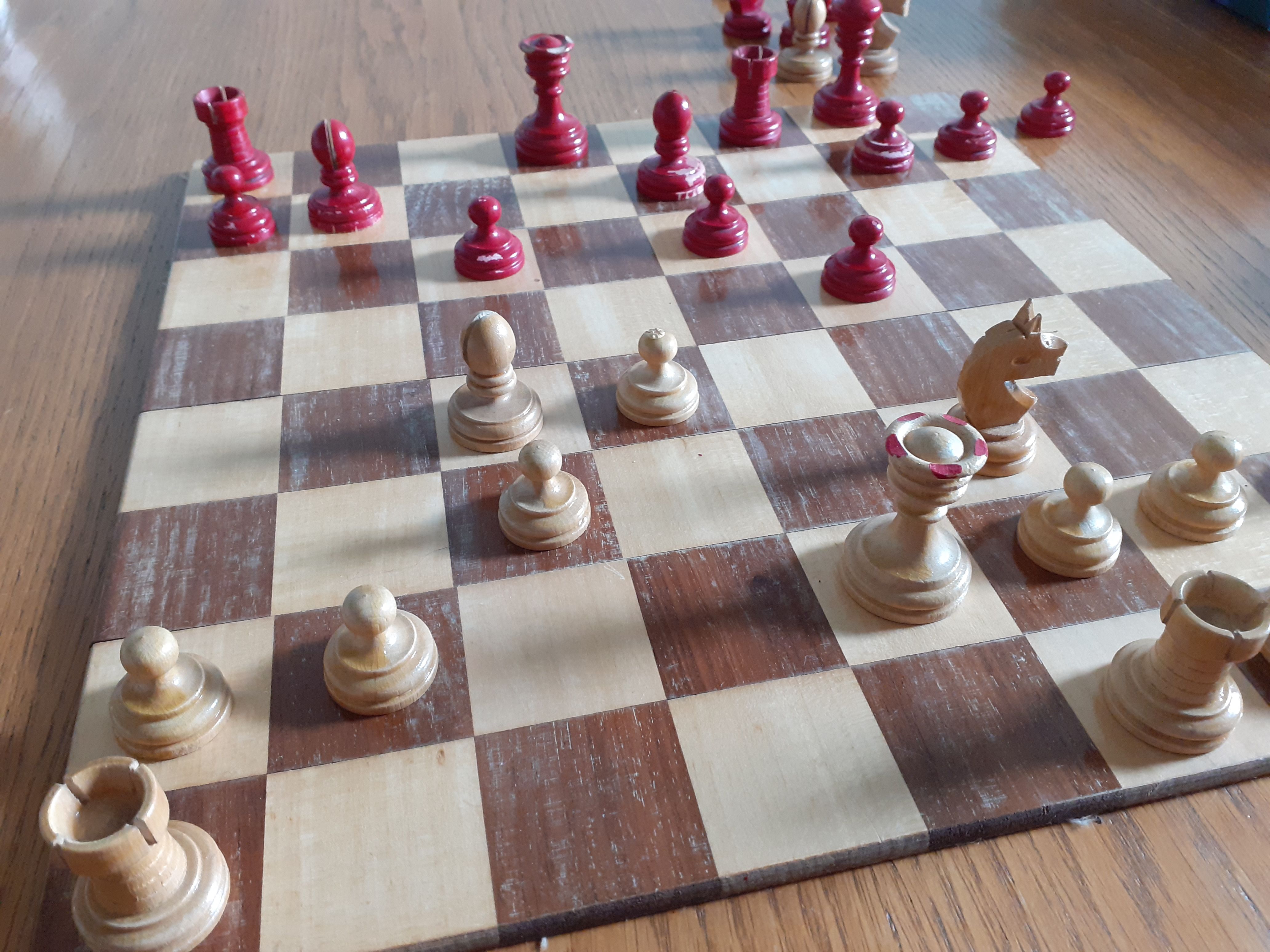 any reliable chess sets from ? - Chess Forums 