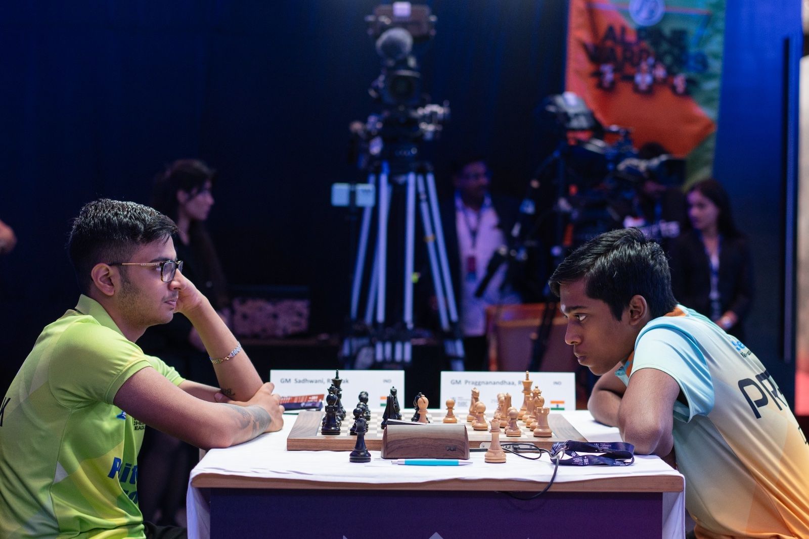World number-one Magnus Carlsen defeated fellow former World Champion Viswanathan  Anand on day two of the Tech Mahindra Global Chess League…