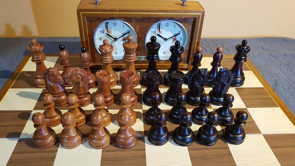 Bobby Fischer and his Dubrovnik chess set 
