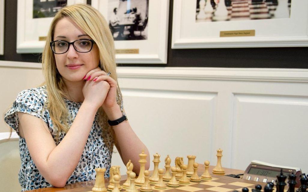America's Top Chess Grandmaster Marries Iranian Woman Grandmaster