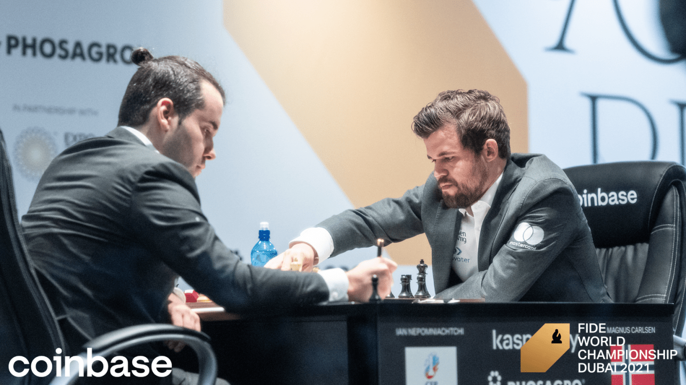 Carlsen vence o Campeonato Mundial de Xadrez de 2021 