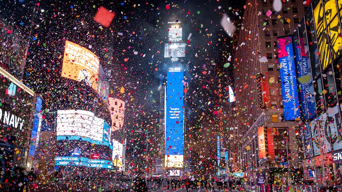 watch New York's Times Square ball drop rings in new year