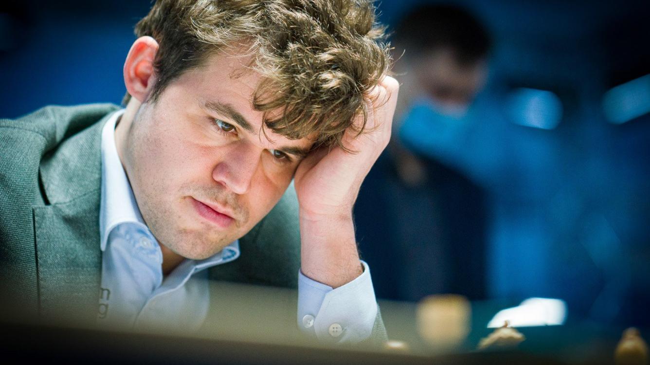 Вейк-ан-Зее, 9-й тур: Карлсен выигрывает схватку лидеров