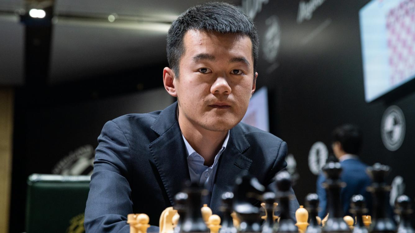 Airthings Masters Day 1: Ding Leads, Carlsen Falters