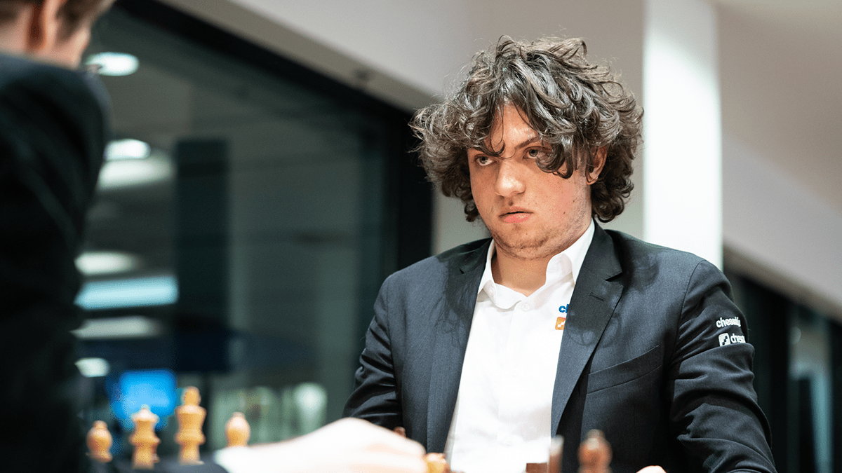 Chess.com: 'Ниманн читил в ста с лишним партиях на сайте'